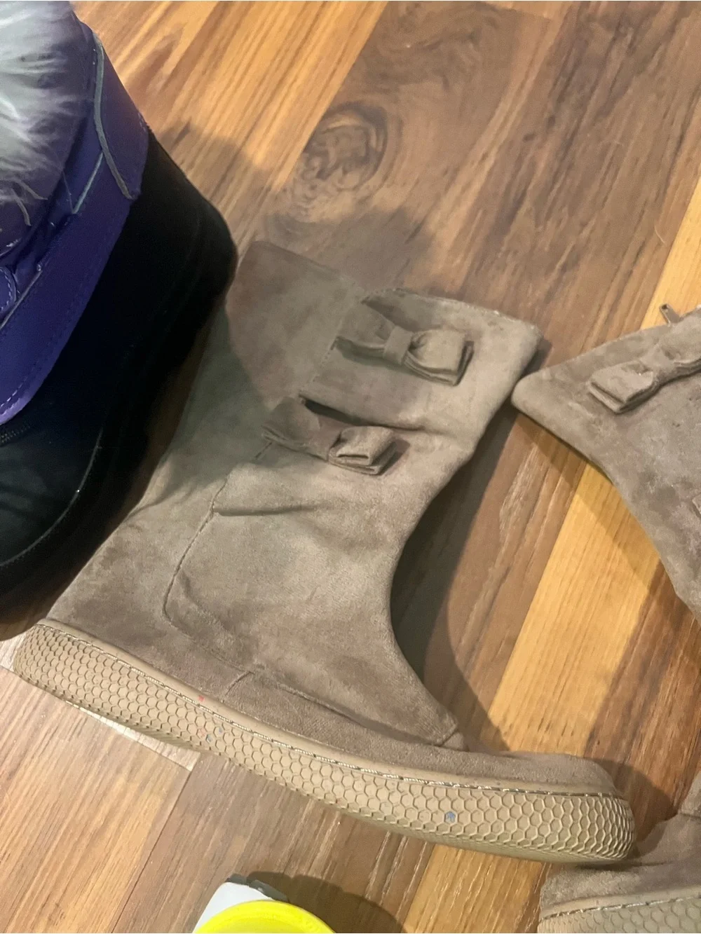 Size 3 girls shoe bundle